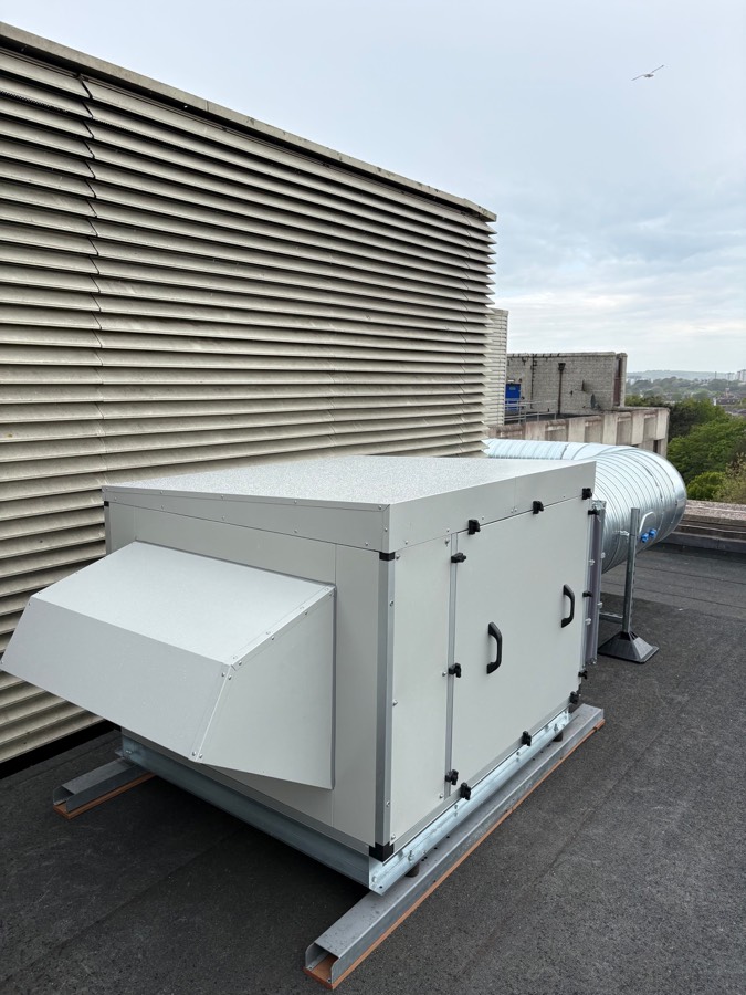 Kitchen Extract Fan Replacement, Noise & Vibration Eliminated