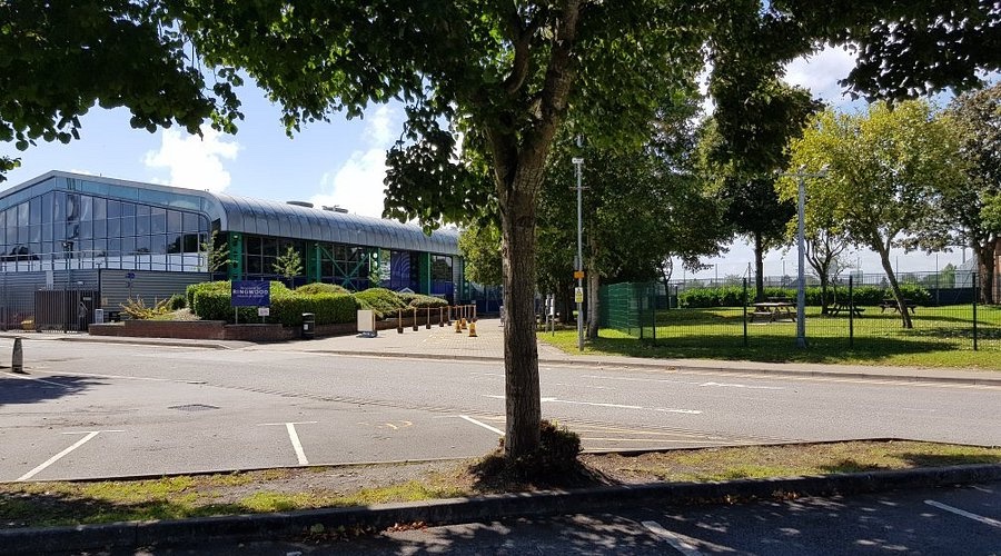 Ringwood leisure centre exterior